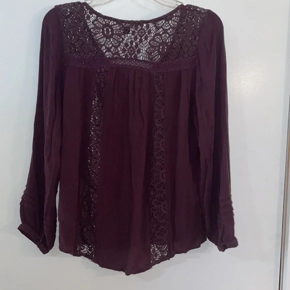 American Eagle Outfitters AEO
Boho Plum Top Blouse Size M - Picture 5 of 7
